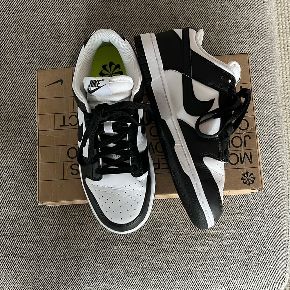 Nike dunk low panda